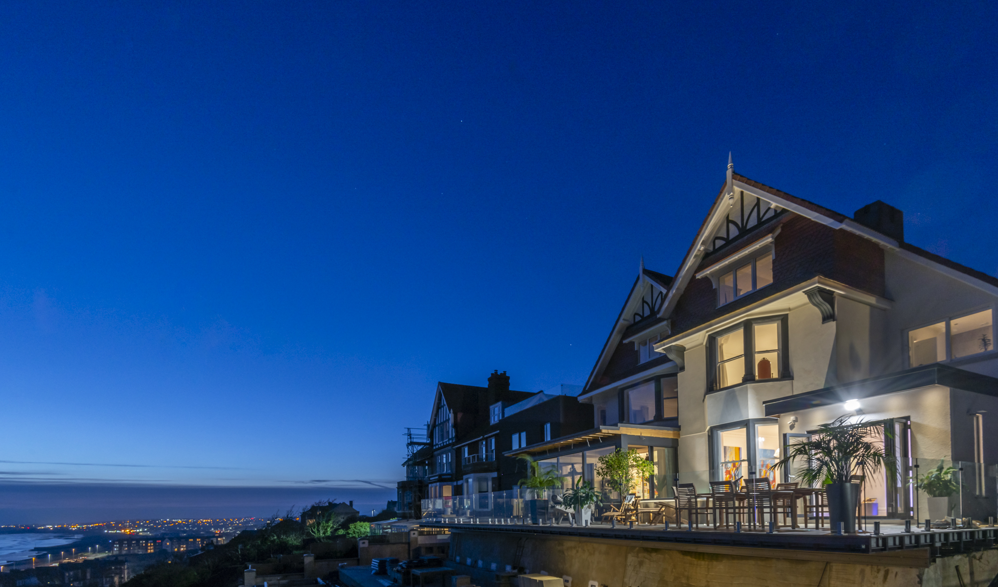 Cliffhanger House exterior at night